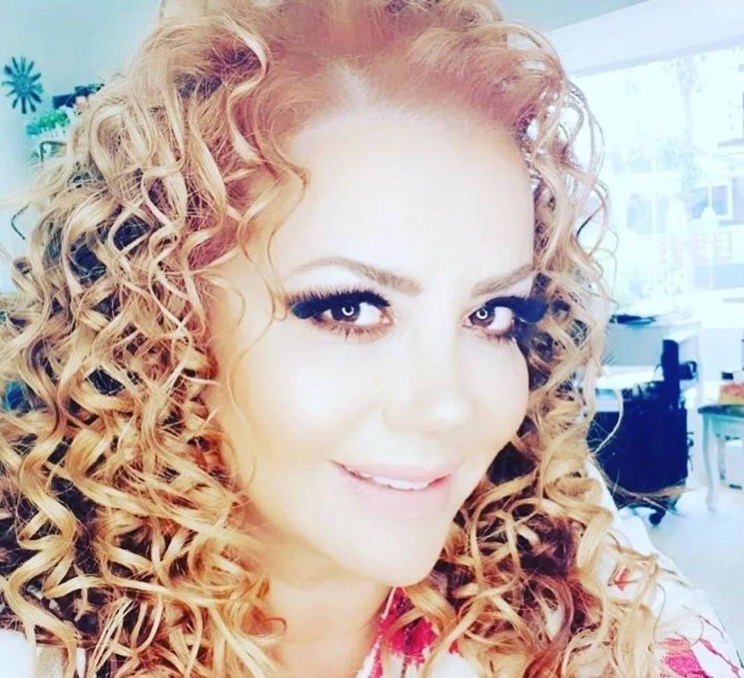 Son halini görenler küçük dilini yutuyor! 39 kilo birden verdi, 52 yaşında genç kızlara taş çıkarıyor! 4